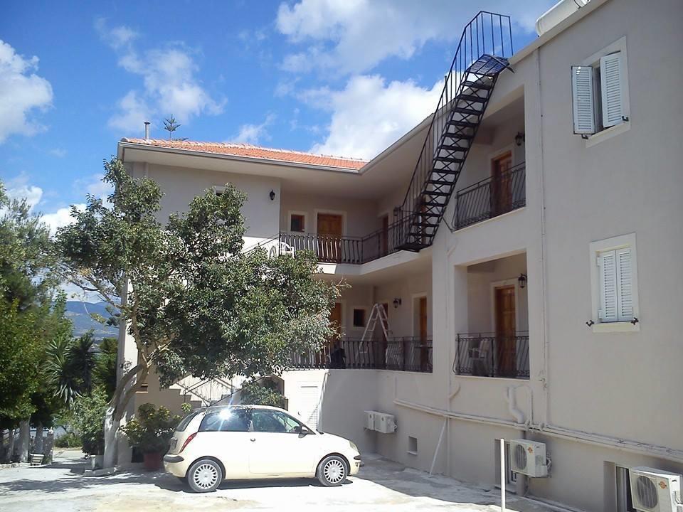 Sea Breeze Apartments Lixouri Exteriér fotografie