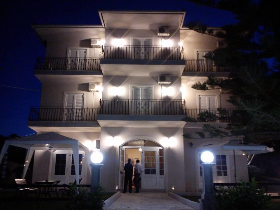 Sea Breeze Apartments Lixouri Exteriér fotografie